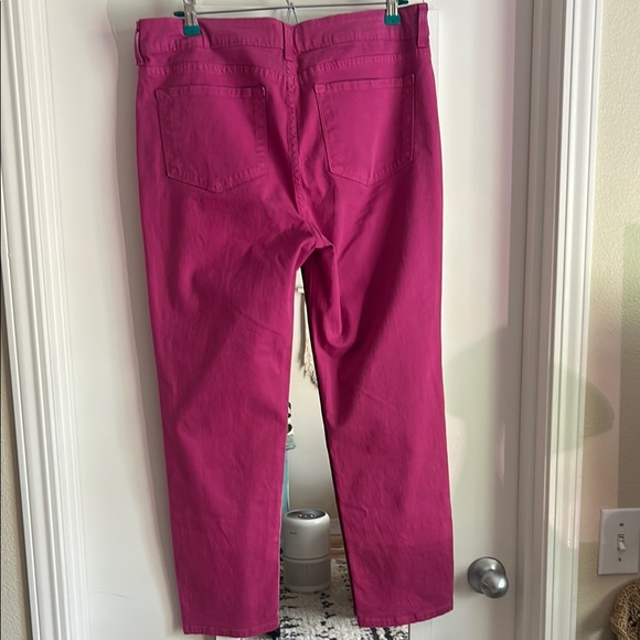 Vibrant Pink Pants - Picture 4 of 4